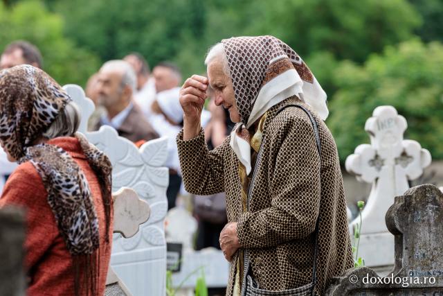 Rugăciune și bucurie – credincioși uniți sub ocrotirea Sfintei Olimpiada de la Fărcașa