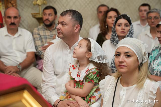 Slujba de întronizare a Înaltpreasfințitul Părinte Antonie în demnitatea de Arhiepiscop al Chișinăului, Mitropolit al Basarabiei și Exarh al Plaiurilor