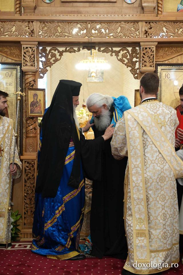 Slujba de întronizare a Înaltpreasfințitul Părinte Antonie în demnitatea de Arhiepiscop al Chișinăului, Mitropolit al Basarabiei și Exarh al Plaiurilor