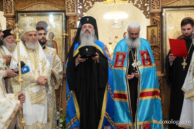 Slujba de întronizare a Înaltpreasfințitul Părinte Antonie în demnitatea de Arhiepiscop al Chișinăului, Mitropolit al Basarabiei și Exarh al Plaiurilor