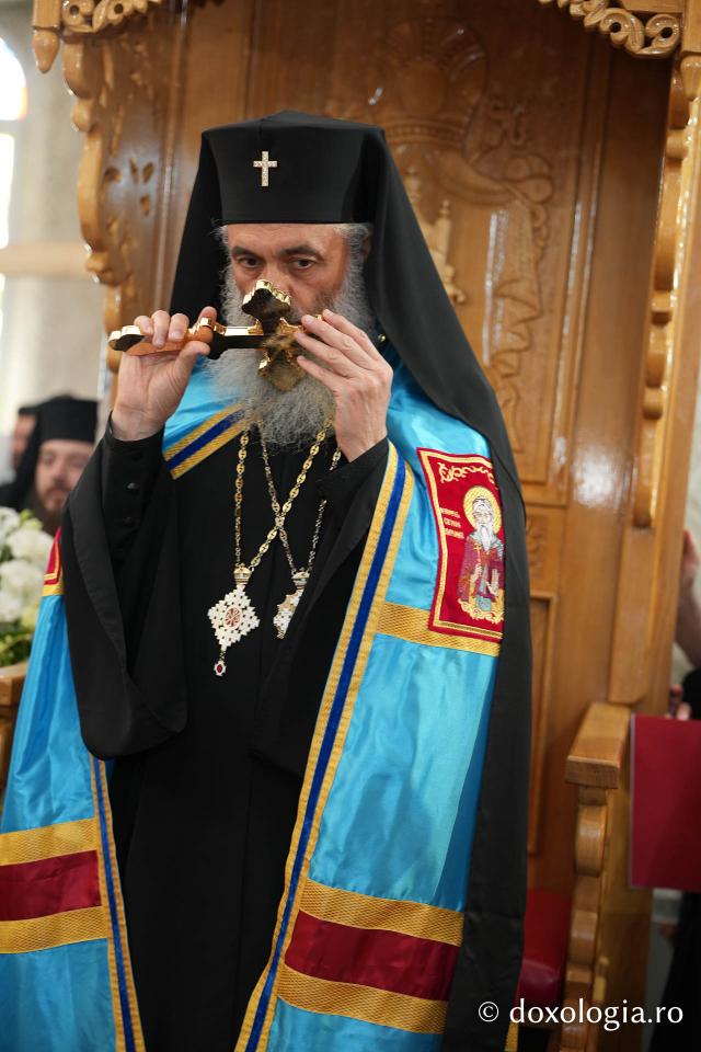 Slujba de întronizare a Înaltpreasfințitul Părinte Antonie în demnitatea de Arhiepiscop al Chișinăului, Mitropolit al Basarabiei și Exarh al Plaiurilor