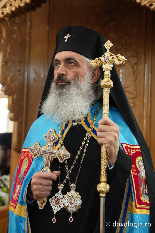 Slujba de întronizare a Înaltpreasfințitul Părinte Antonie în demnitatea de Arhiepiscop al Chișinăului, Mitropolit al Basarabiei și Exarh al Plaiurilor