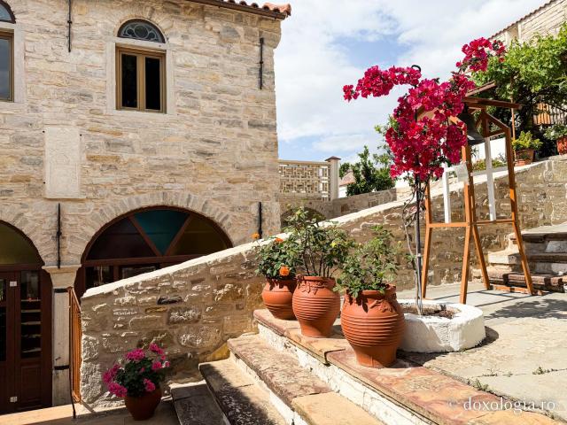 Mănăstirea „Sfânta Matrona” din Chios