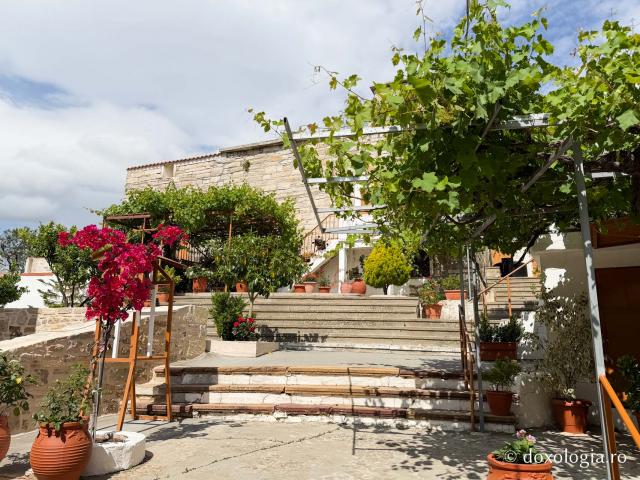 Mănăstirea „Sfânta Matrona” din Chios