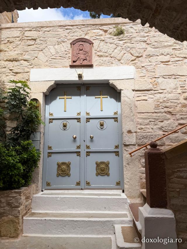 Mănăstirea „Sfânta Matrona” din Chios