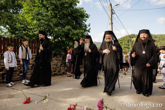 Sfânta Liturghie cu ocazia proclamării locale a canonizării Sfintei Olimpiada din Fărcașa