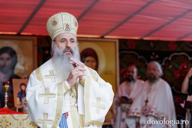 Sfânta Liturghie cu ocazia proclamării locale a canonizării Sfintei Olimpiada din Fărcașa