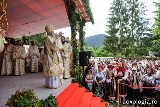 Sfânta Liturghie cu ocazia proclamării locale a canonizării Sfintei Olimpiada din Fărcașa