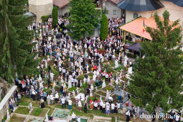Sfânta Liturghie cu ocazia proclamării locale a canonizării Sfintei Olimpiada din Fărcașa