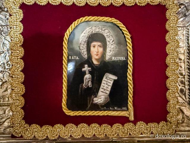 Închinare la moaștele Sfintei Cuvioase Matrona din Chios