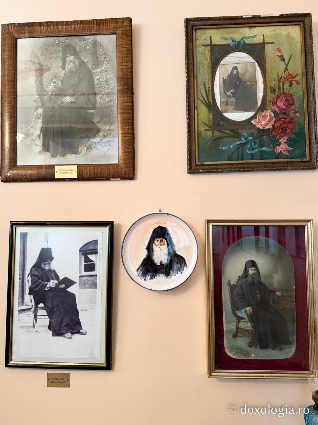 Colecție de obiecte și fotografii ale Sfântului Cuvios Antim din Chios
