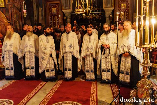 Hram la Schitul Românesc Prodromu – Prăznuirea Icoana Maicii Domnului Prodromița