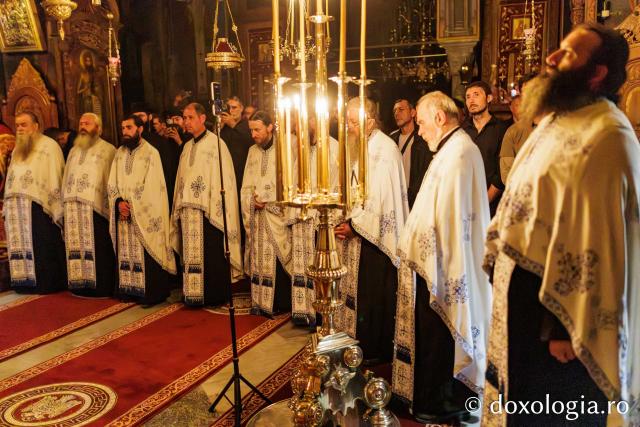 Hram la Schitul Românesc Prodromu – Prăznuirea Icoana Maicii Domnului Prodromița