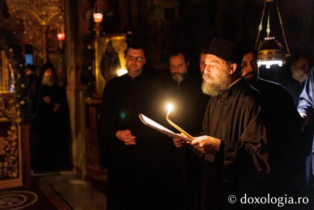 Hram la Schitul Românesc Prodromu – Prăznuirea Icoana Maicii Domnului Prodromița