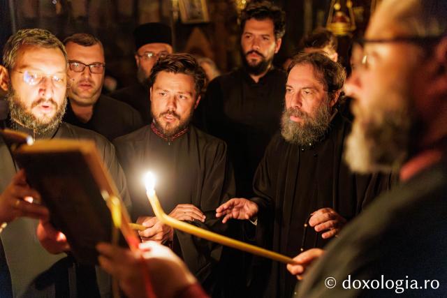 Hram la Schitul Românesc Prodromu – Prăznuirea Icoana Maicii Domnului Prodromița