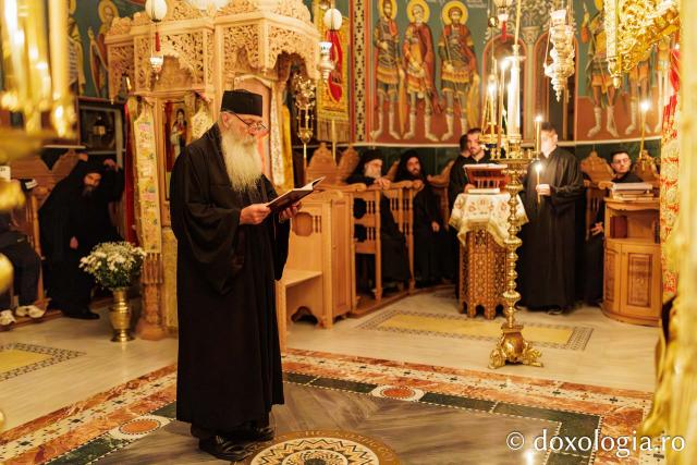 Prăznuirea Sfântului Nicodim Aghioritul la Chilia Skurteilor din Kareia, Athos