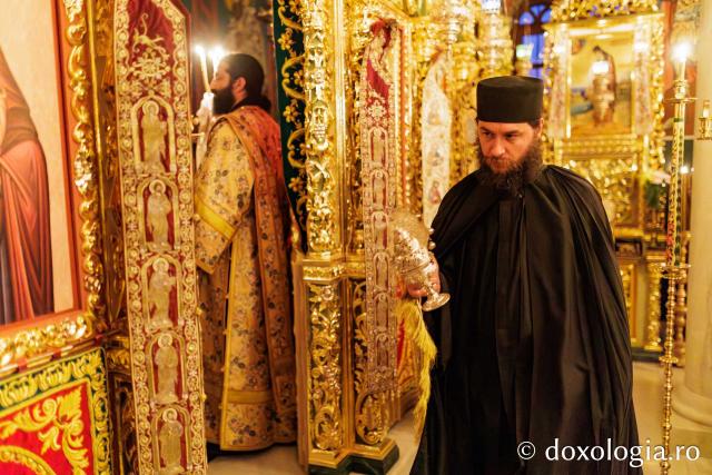 Prăznuirea Sfântului Nicodim Aghioritul la Chilia Skurteilor din Kareia, Athos