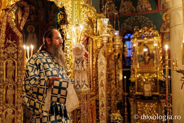 Prăznuirea Sfântului Nicodim Aghioritul la Chilia Skurteilor din Kareia, Athos