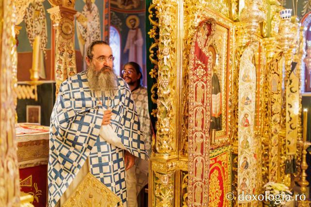 Prăznuirea Sfântului Nicodim Aghioritul la Chilia Skurteilor din Kareia, Athos