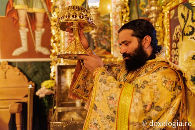 Prăznuirea Sfântului Nicodim Aghioritul la Chilia Skurteilor din Kareia, Athos