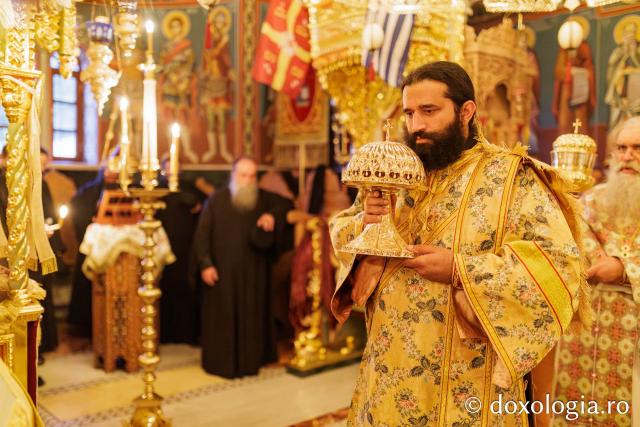 Prăznuirea Sfântului Nicodim Aghioritul la Chilia Skurteilor din Kareia, Athos