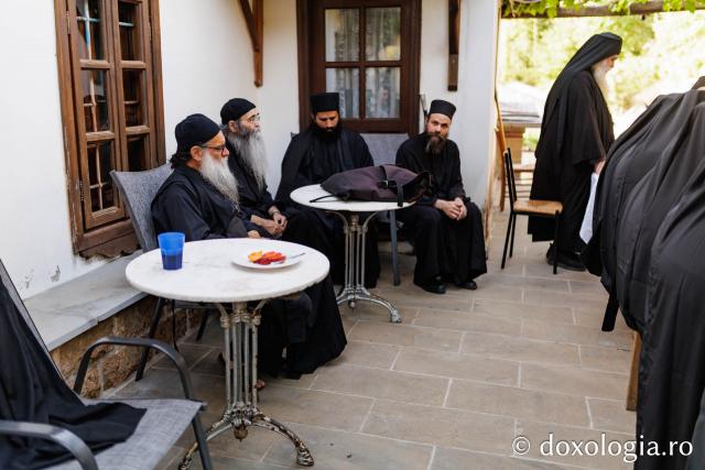 Prăznuirea Sfântului Nicodim Aghioritul la Chilia Skurteilor din Kareia, Athos