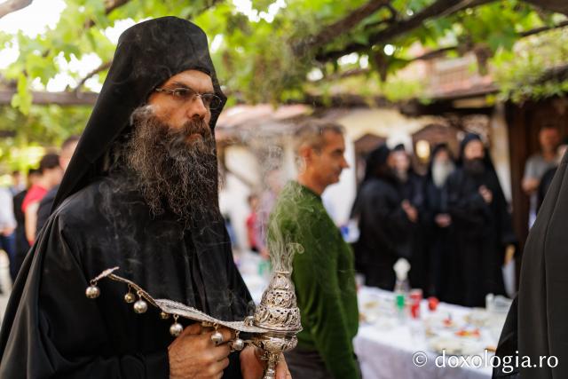 Prăznuirea Sfântului Nicodim Aghioritul la Chilia Skurteilor din Kareia, Athos