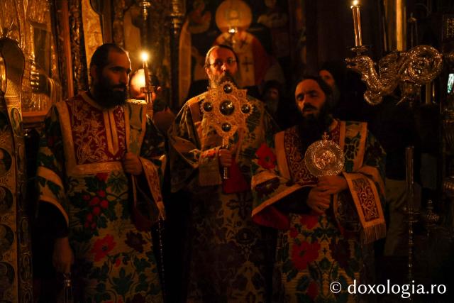  Prăznuirea Soborului Sfinților Vatopedini