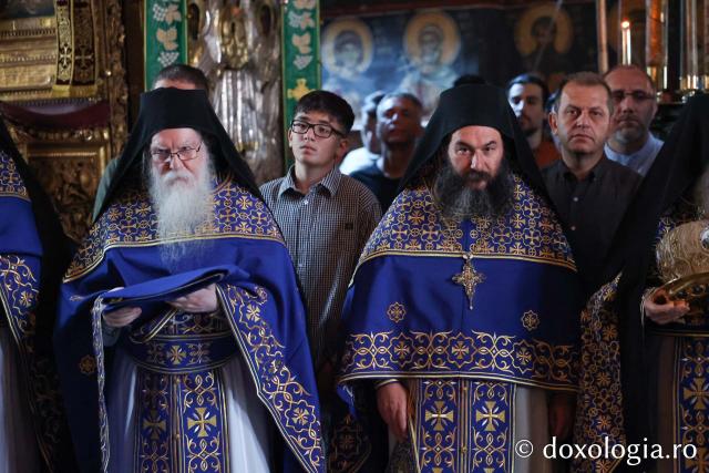  Prăznuirea Soborului Sfinților Vatopedini