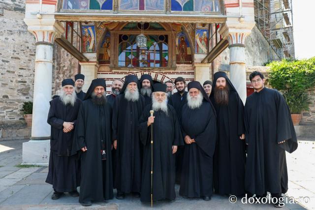  Prăznuirea Soborului Sfinților Vatopedini