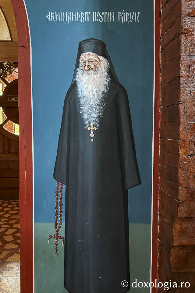 Schitul „Pogorârea Sfântului Duh" – Drăgești, Vaslui