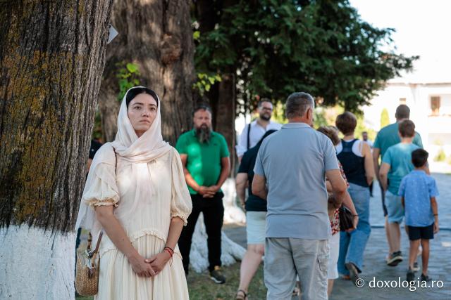 Bucură-te, Cuvioase Părinte – Priveghere în cinstea Sfântului Cuvios Iosif de la Văratec