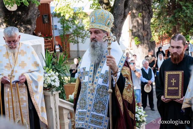 Bucură-te, Cuvioase Părinte – Priveghere în cinstea Sfântului Cuvios Iosif de la Văratec