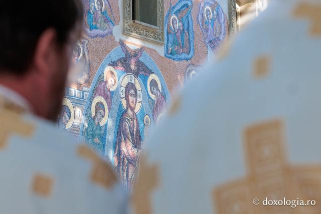 Bucură-te, Cuvioase Părinte – Priveghere în cinstea Sfântului Cuvios Iosif de la Văratec