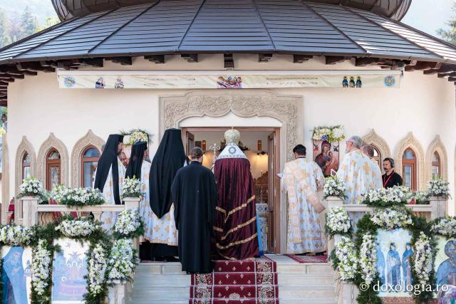Bucură-te, Cuvioase Părinte – Priveghere în cinstea Sfântului Cuvios Iosif de la Văratec