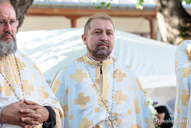 Bucură-te, Cuvioase Părinte – Priveghere în cinstea Sfântului Cuvios Iosif de la Văratec