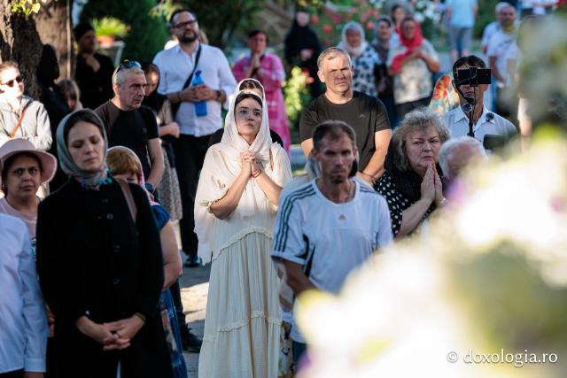 Bucură-te, Cuvioase Părinte – Priveghere în cinstea Sfântului Cuvios Iosif de la Văratec