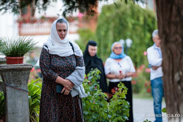 Bucură-te, Cuvioase Părinte – Priveghere în cinstea Sfântului Cuvios Iosif de la Văratec
