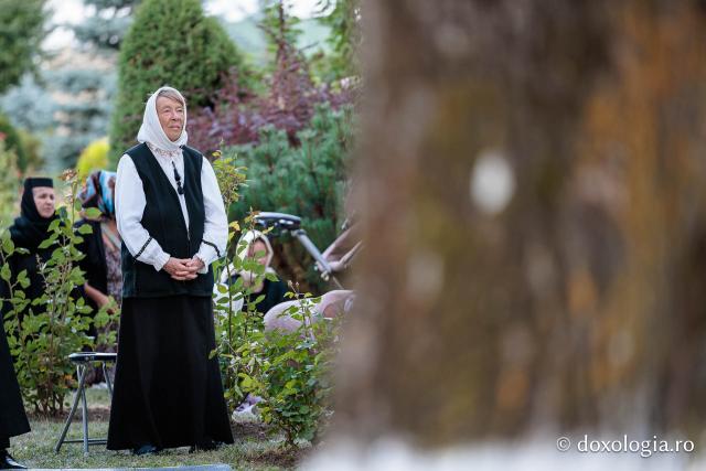 Bucură-te, Cuvioase Părinte – Priveghere în cinstea Sfântului Cuvios Iosif de la Văratec