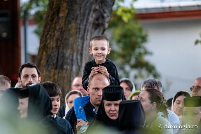 Bucură-te, Cuvioase Părinte – Priveghere în cinstea Sfântului Cuvios Iosif de la Văratec
