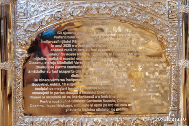 Racla cu moaștele Sfintelor Cuvioase Nazaria, Olimpiada și Elisabeta (Safta) Brâncoveanu de la Văratec