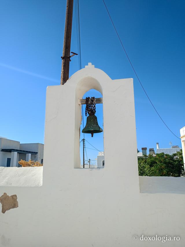 Pași de pelerin la Biserica „Panaghia Faneromeni” din Naousa, Insula Paros