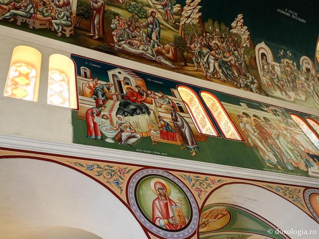 Pe urmele Sfântului Cuvios Arsenie din Paros, la Mănăstirea „Schimbarea la Față”