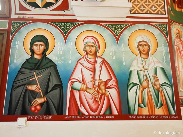 Pe urmele Sfântului Cuvios Arsenie din Paros, la Mănăstirea „Schimbarea la Față”