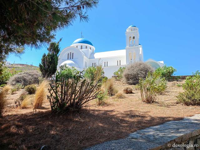 Pe urmele Sfântului Cuvios Arsenie din Paros, la Mănăstirea „Schimbarea la Față”
