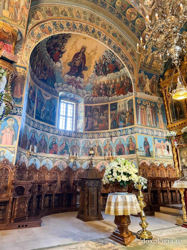Mănăstirea Văratec, în așteptarea proclamării locale a canonizării Sfintelor Cuvioase de la Văratec