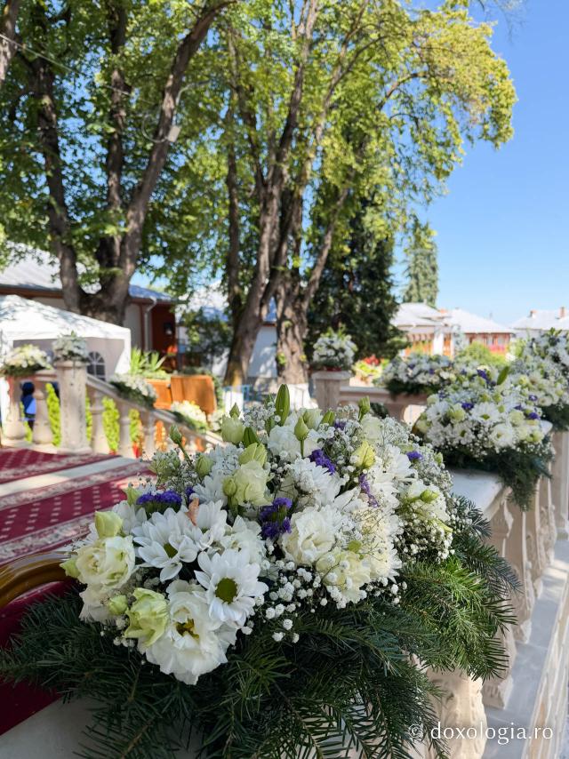 Mănăstirea Văratec, în așteptarea proclamării locale a canonizării Sfintelor Cuvioase de la Văratec