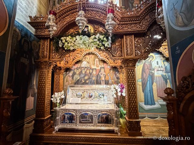 Mănăstirea Văratec, în așteptarea proclamării locale a canonizării Sfintelor Cuvioase de la Văratec