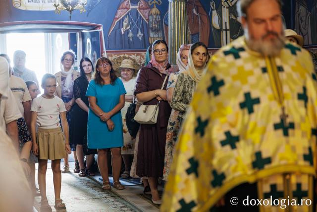 Prăznuirea Sfântului Cuvios Ioan Iacob la parohia „Sfântul Vasile” – Nicolina din Iași