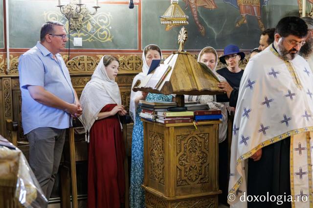 Prăznuirea Sfântului Cuvios Ioan Iacob la parohia „Sfântul Vasile” – Nicolina din Iași